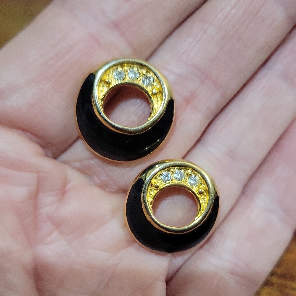 Elegant Black and Gold Earrings